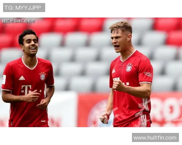 拜仁大胜弗赖堡登顶德甲稳坐领跑位置