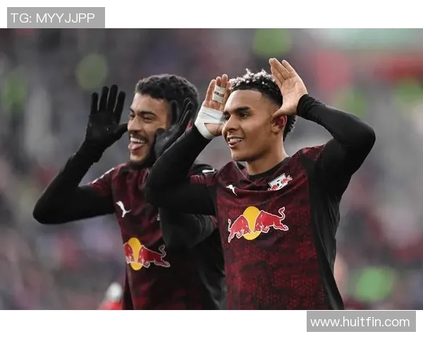 拜仁慕尼黑力克莱比锡,稳坐德甲榜首位置 拜仁慕尼黑力克莱比锡,稳坐德甲榜首位置