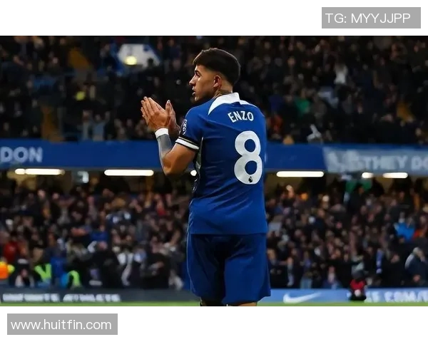 篮板王马尔科-查卡莱维奇：在内线展现极佳表现，助球队成功逆转