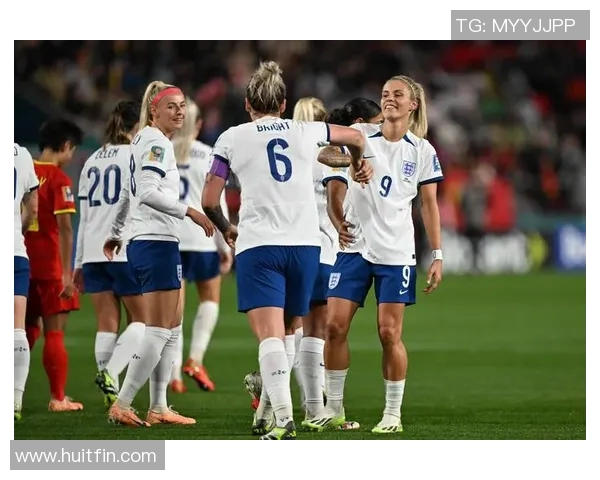 英格兰足球队召开世界杯阵容大会,教练确定五大主力阵容 英格兰足球队召开世界杯阵容大会,教练确定五大主力阵容