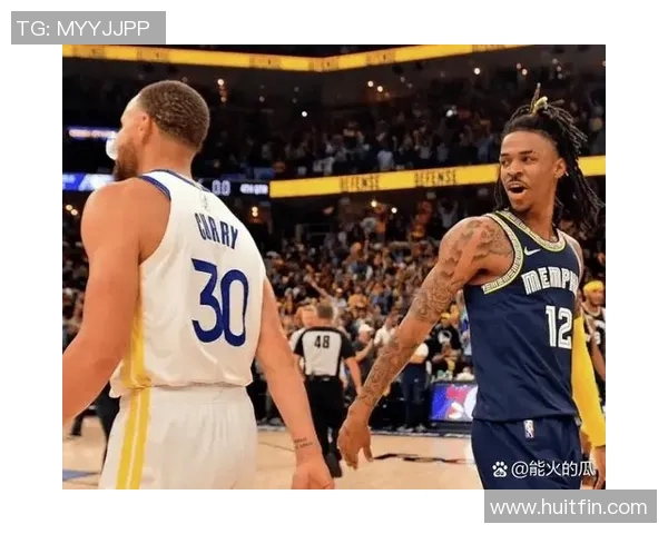 劲敌对决：勇士队挑战灰熊队，激烈厮杀引燃全场热血